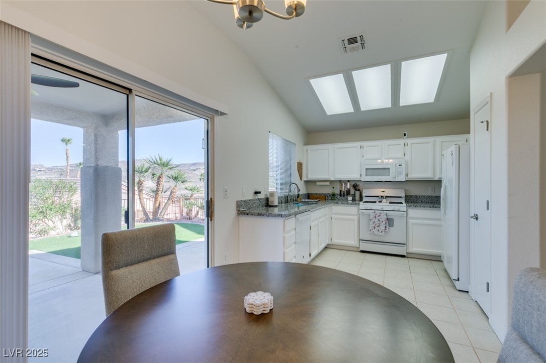 486 Dart Brook Place Property Photo 10
