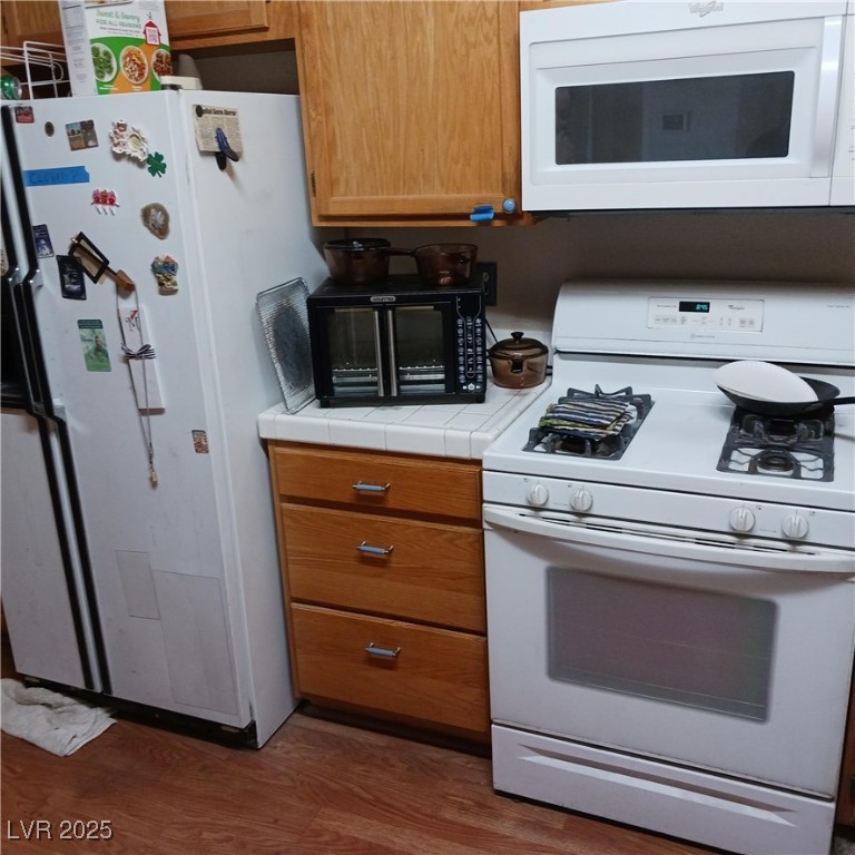 6903 Wineberry Drive Property Photo 5