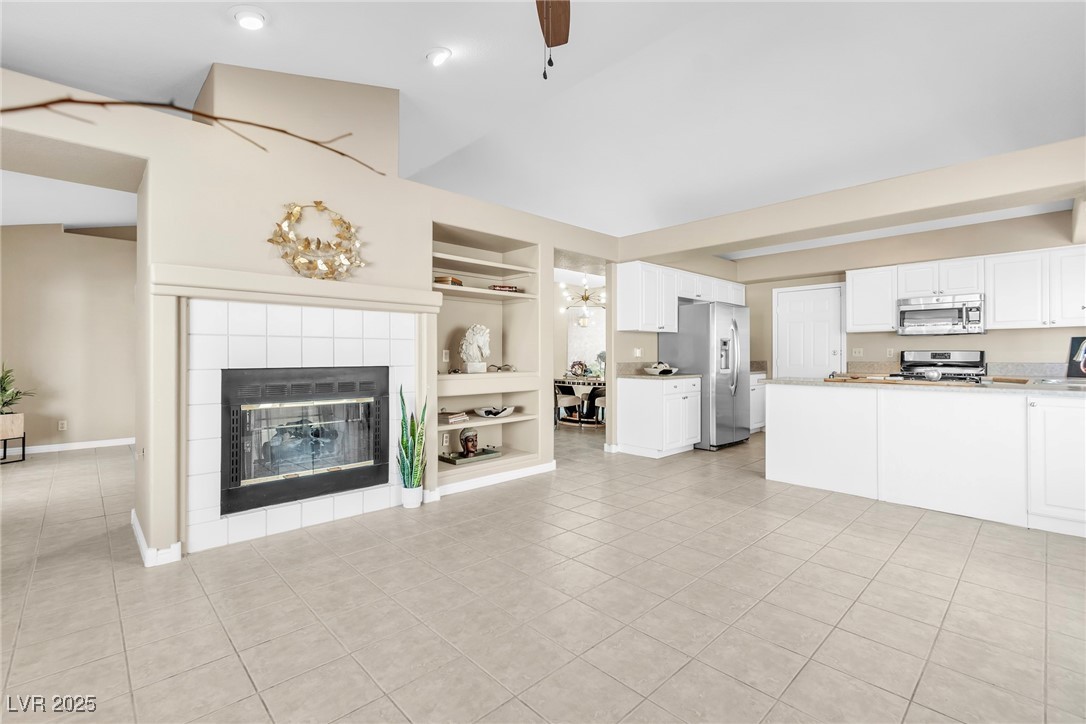 7624 Desert Delta Drive Property Photo 11