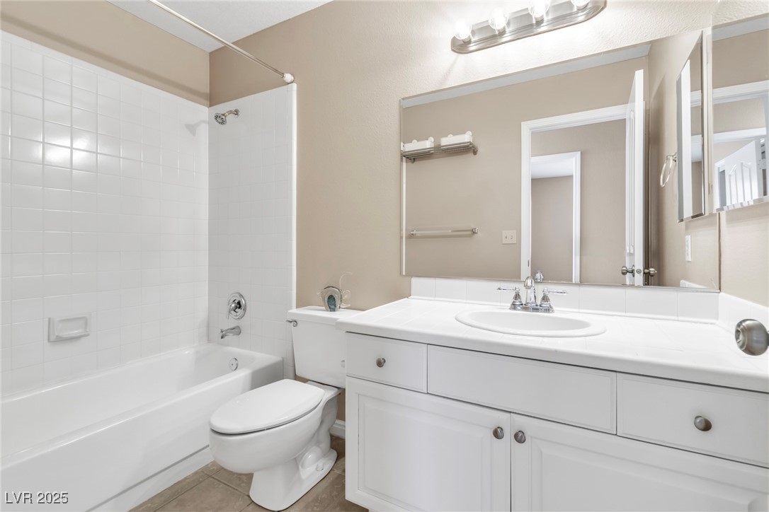 7624 Desert Delta Drive Property Photo 23