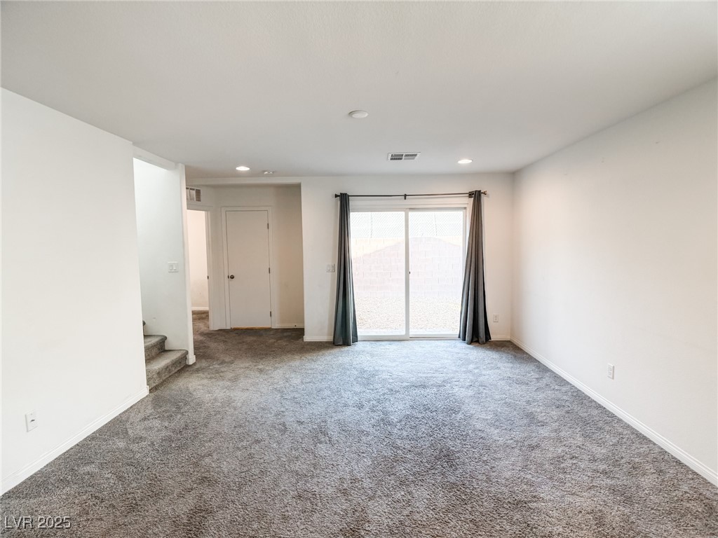 3860 Walnut Valley Avenue Property Photo 6