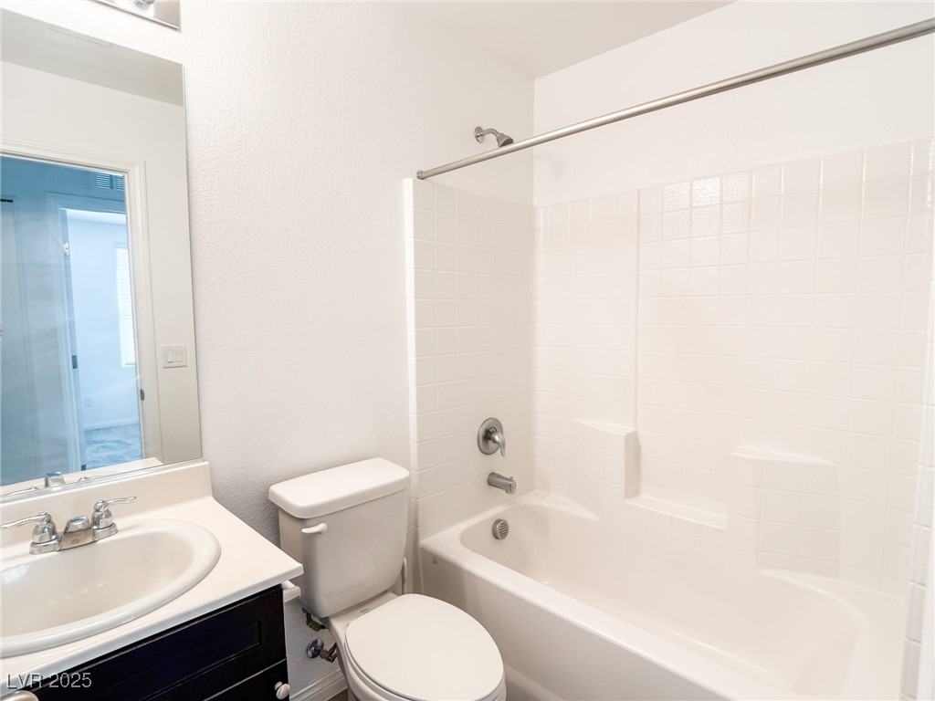 3860 Walnut Valley Avenue Property Photo 18