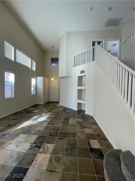 8812 Palm Creek Court Property Photo 10