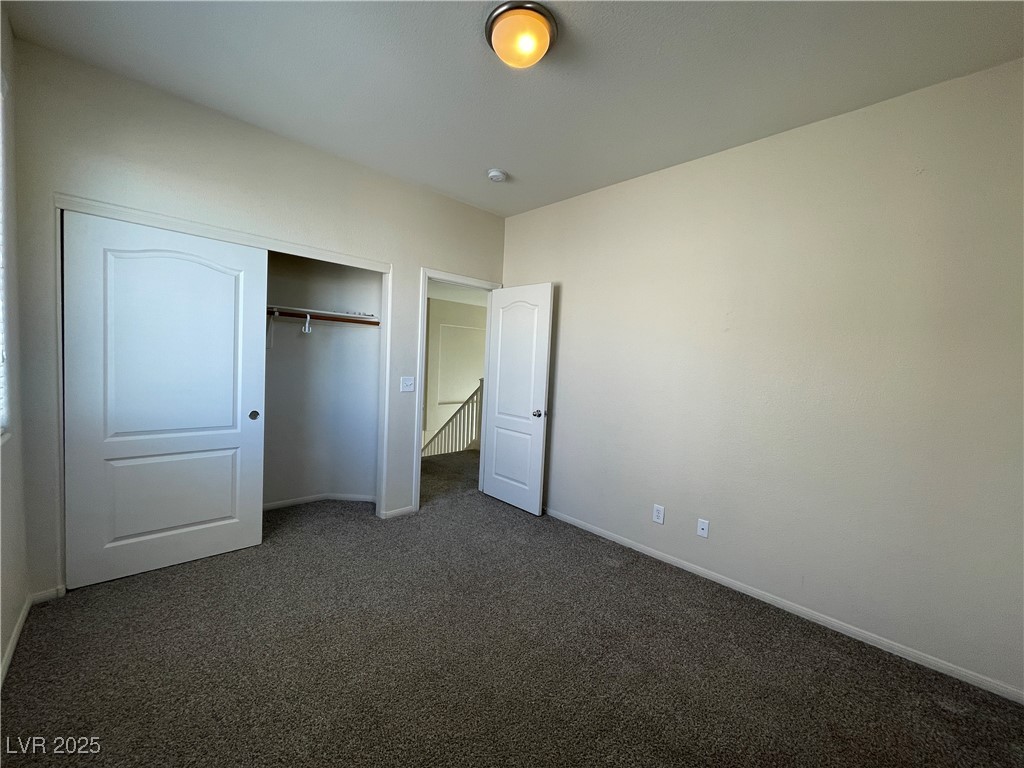 8812 Palm Creek Court Property Photo 14