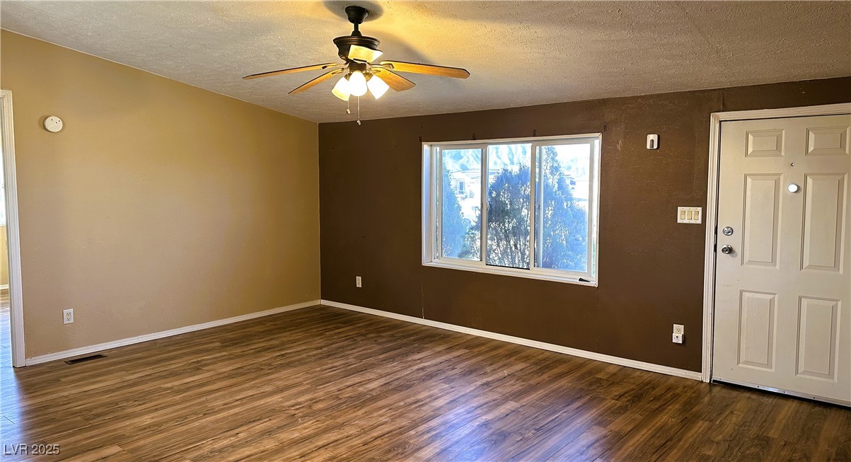 3761 Soplo Avenue Property Photo 7