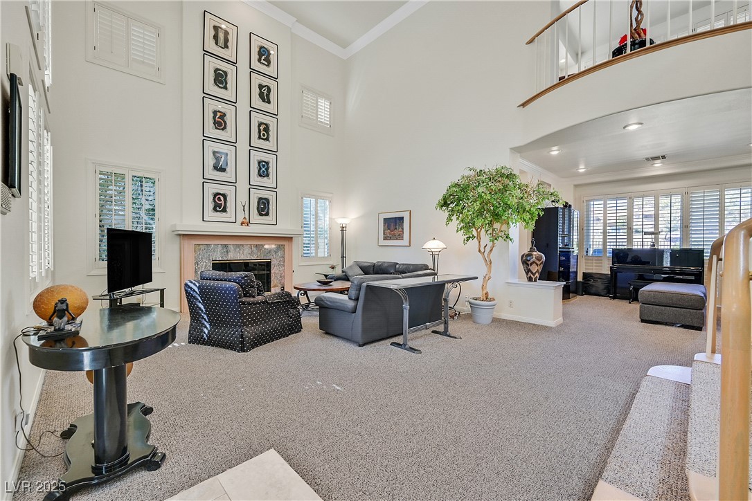8460 Carmel Ridge Court Property Photo 4