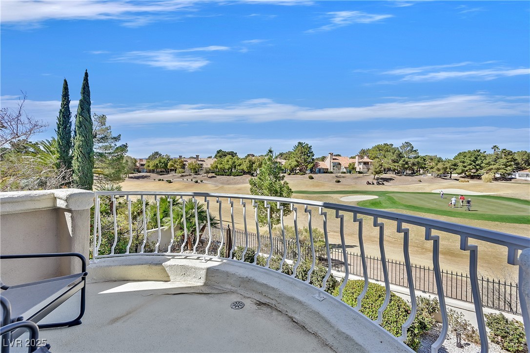 8460 Carmel Ridge Court Property Photo 25