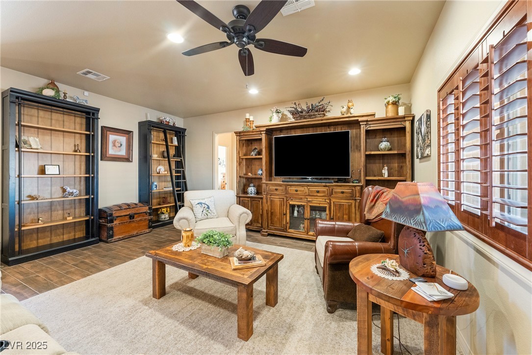 150 Spruce Lane Property Photo 17