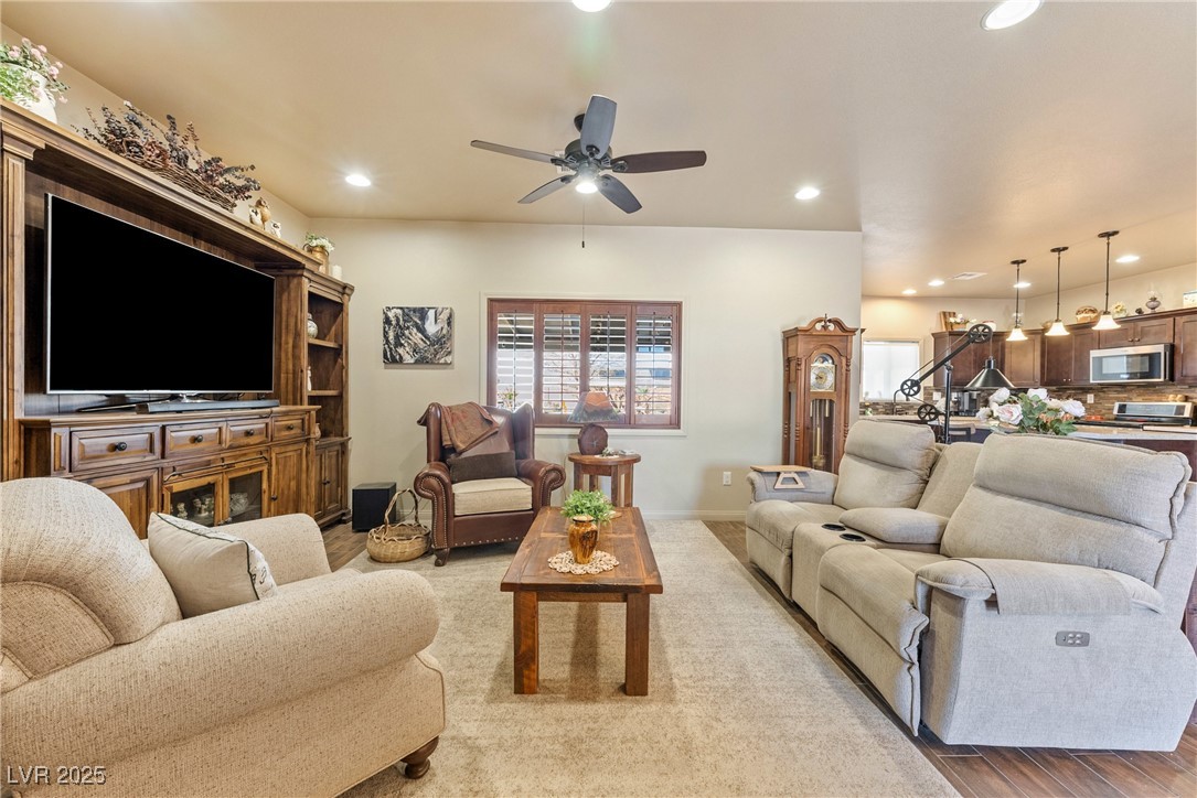150 Spruce Lane Property Photo 20