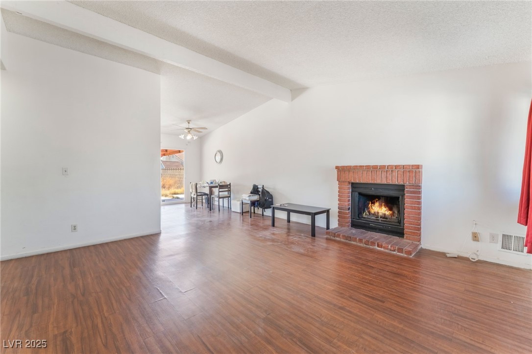 6731 Fallona Avenue Property Photo 4