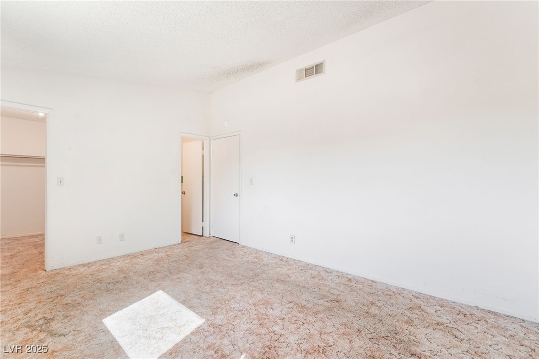 6731 Fallona Avenue Property Photo 10