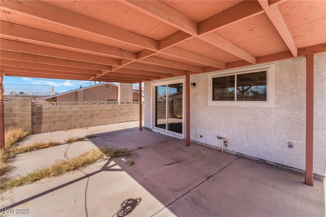 6731 Fallona Avenue Property Photo 15