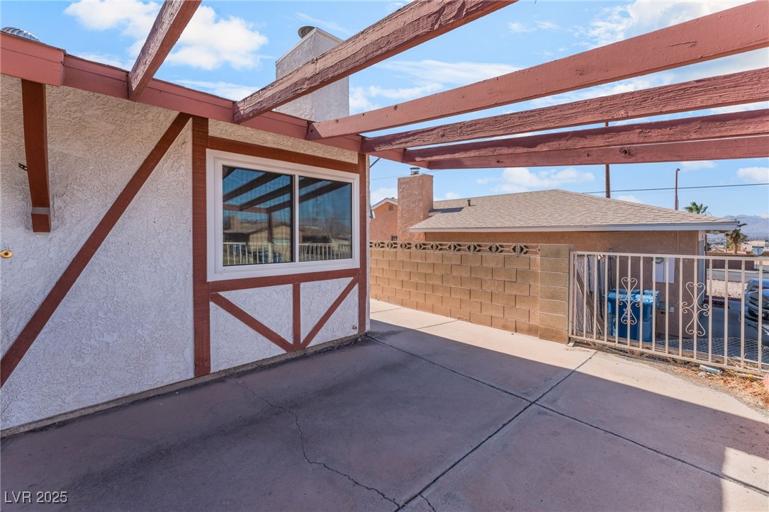 6731 Fallona Avenue Property Photo 16