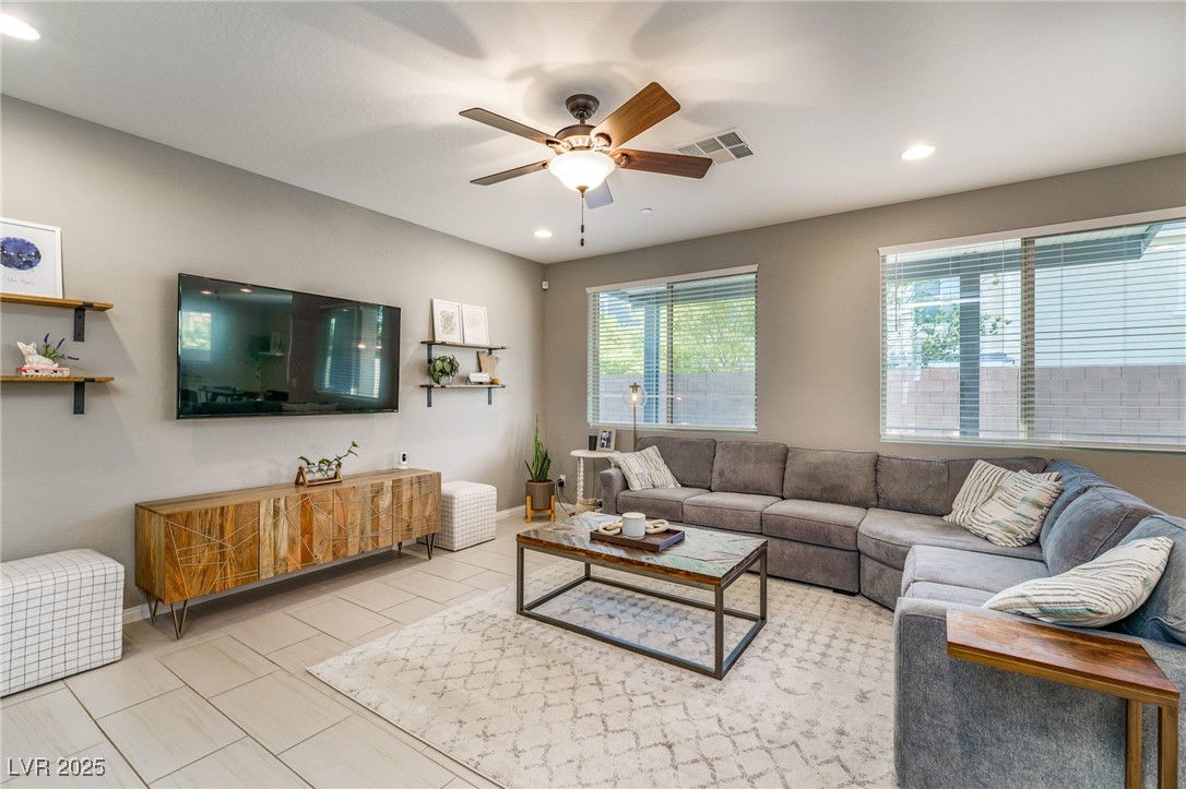 3034 Scenic Rhyme Avenue Property Photo 9