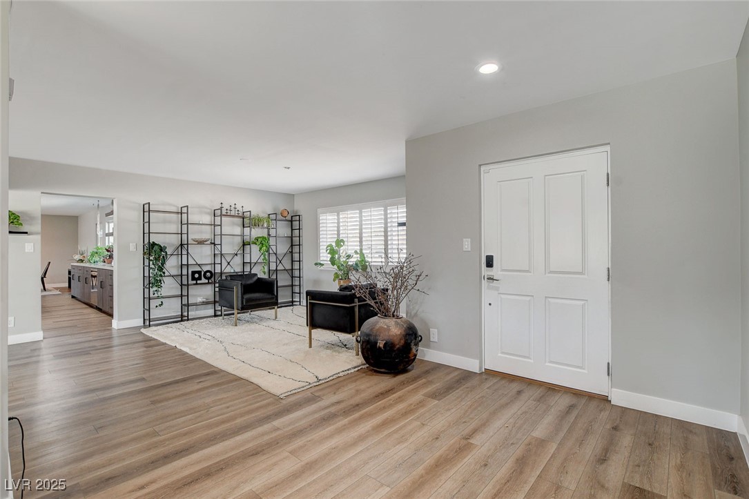 2711 Ashby Avenue Property Photo 38