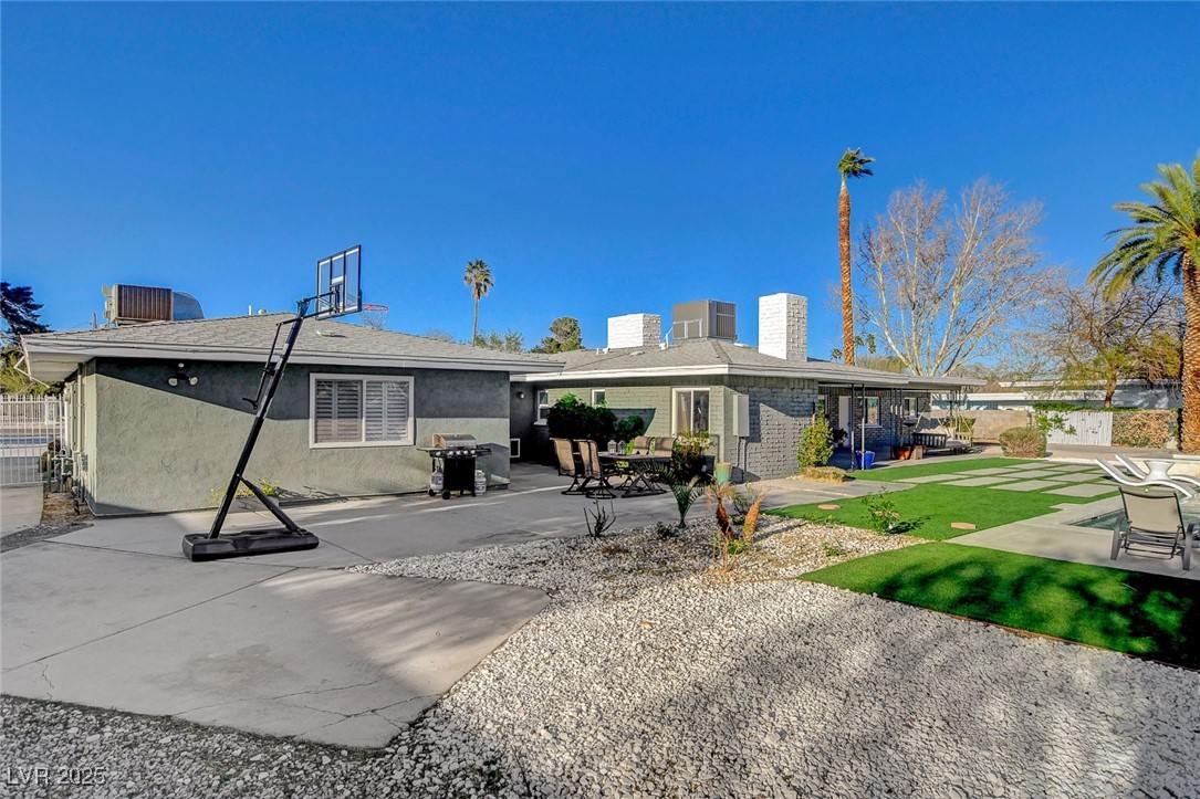 2711 Ashby Avenue Property Photo 60