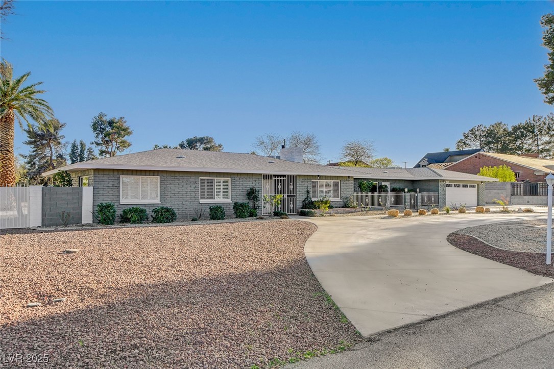 2711 Ashby Avenue Property Photo 85