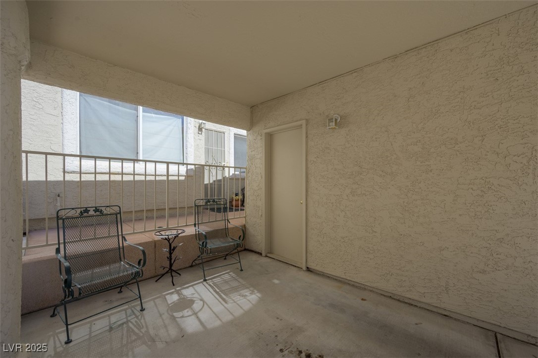 2194 Camel Mesa Drive Property Photo 6