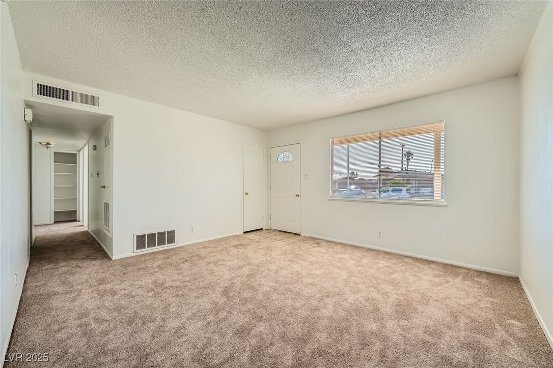 6120 Cairo Circle Property Photo 8