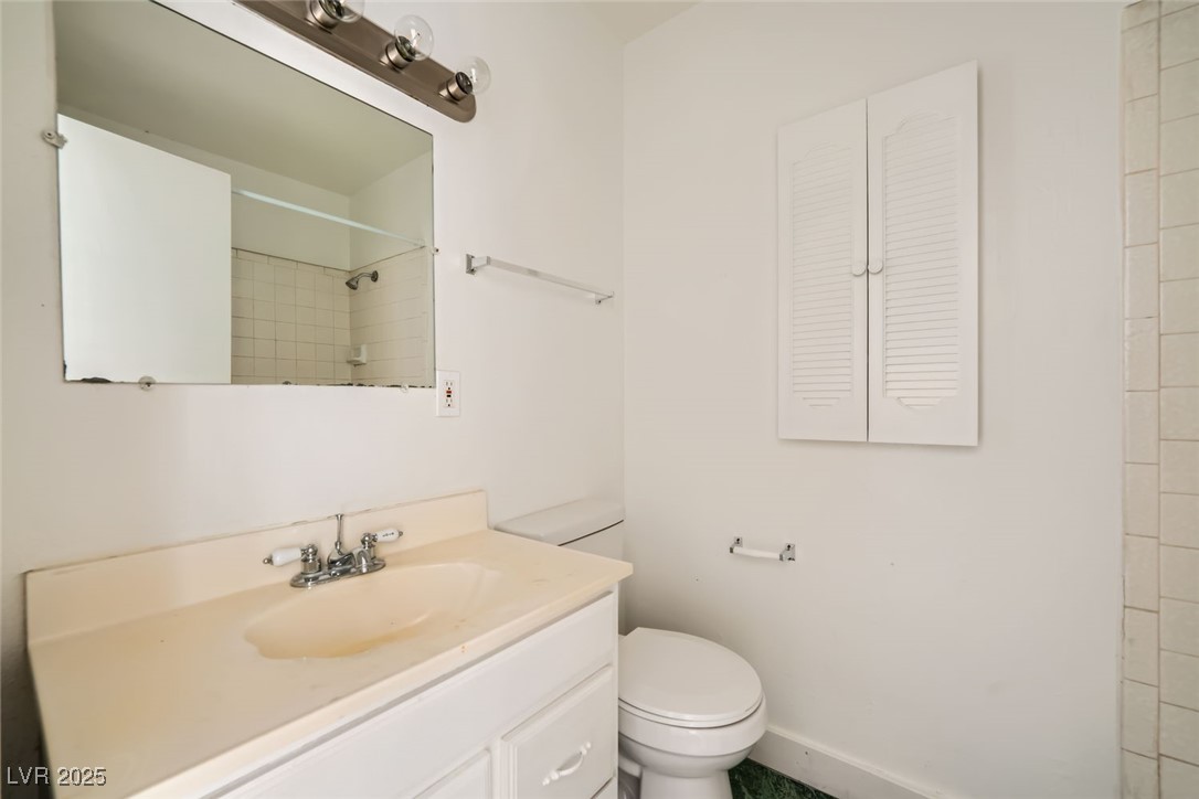 6120 Cairo Circle Property Photo 29
