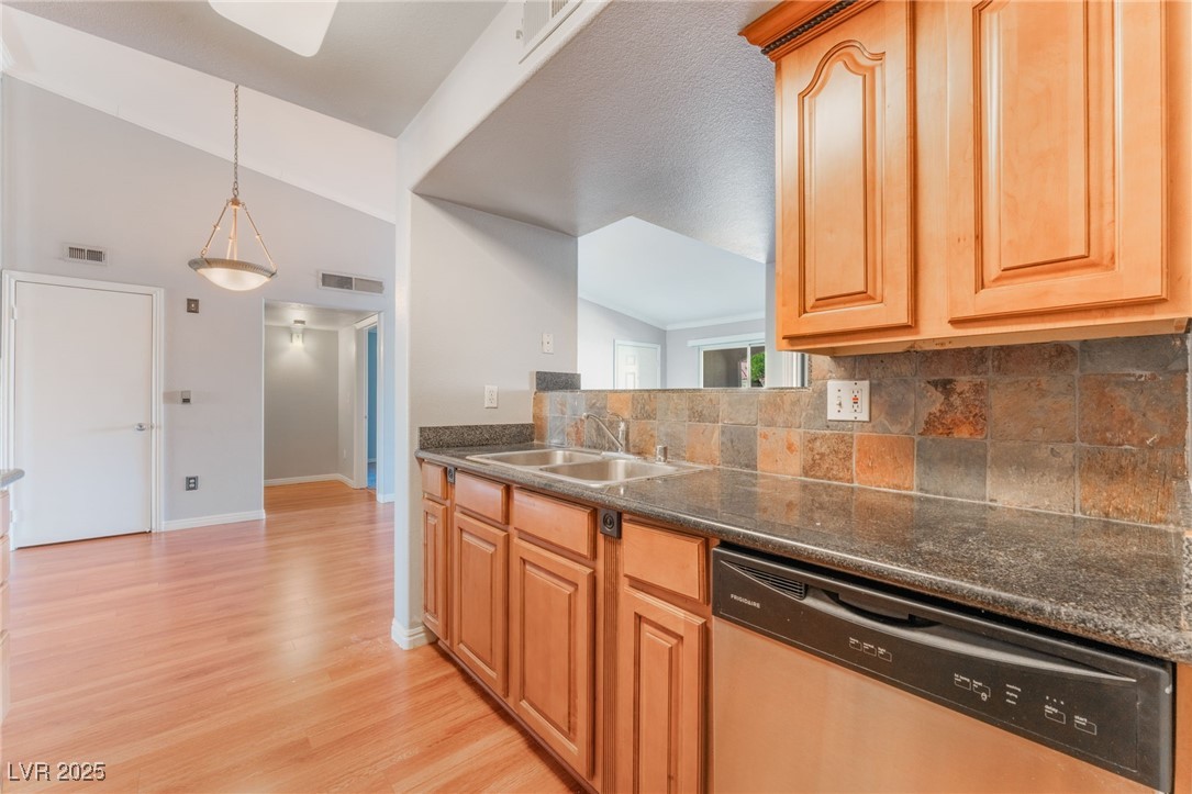 7885 Flamingo Road 1079 Property Photo 8