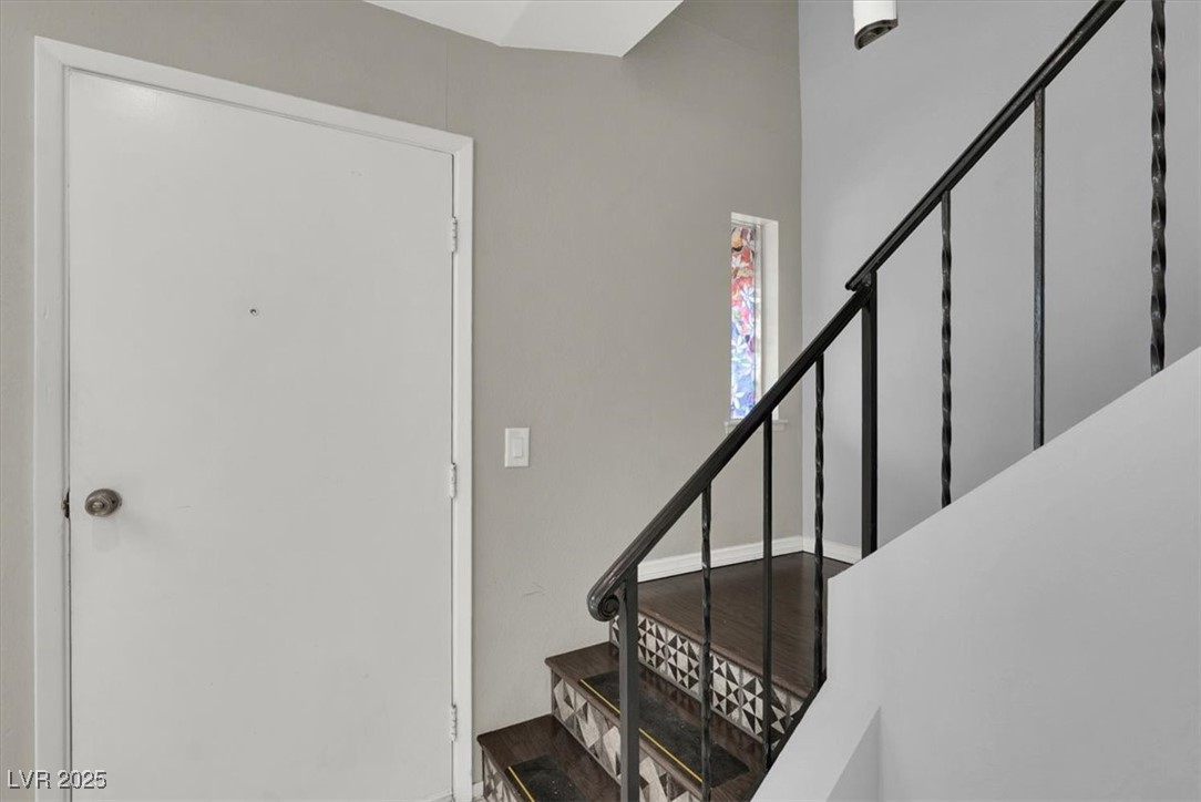 3157 Pinehurst Drive B Property Photo 16