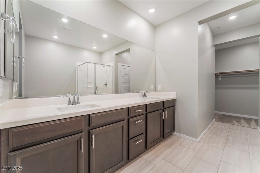 5730 Sky Pointe Drive 149 Property Photo 16