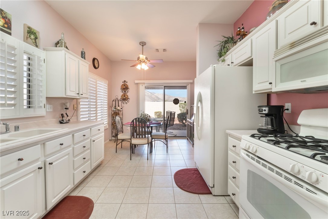 2735 Faiss Drive Property Photo 13