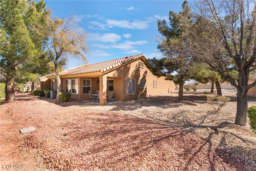 2735 Faiss Drive Property Photo 27