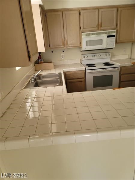 2725 South Nellis Boulevard 1158 Property Photo 17