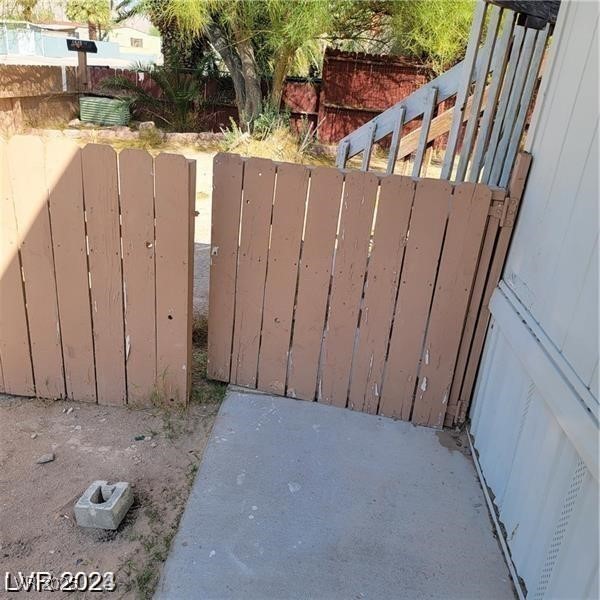 5545 Everglade Street Property Photo 29