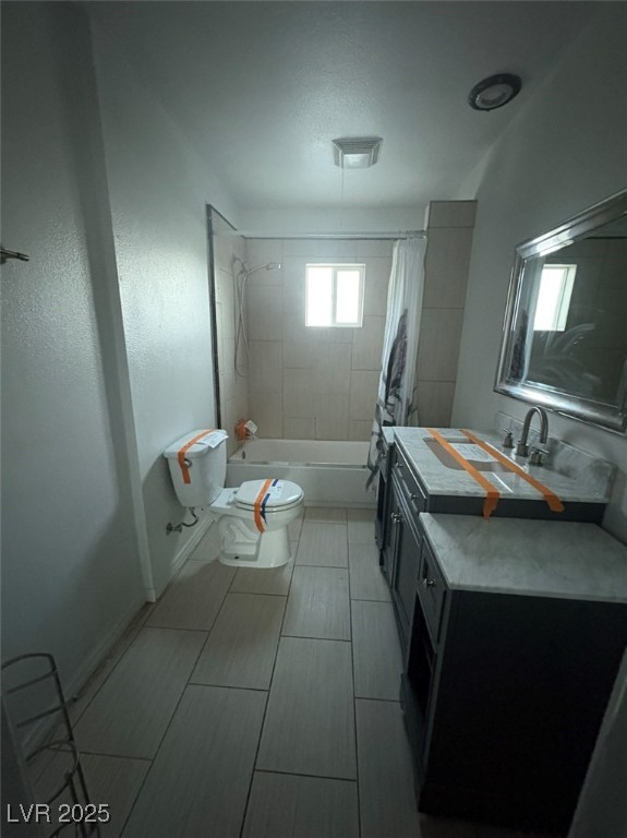1294 Avenue C Property Photo 8