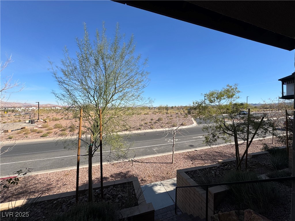 809 East Sunset Road Property Photo 3