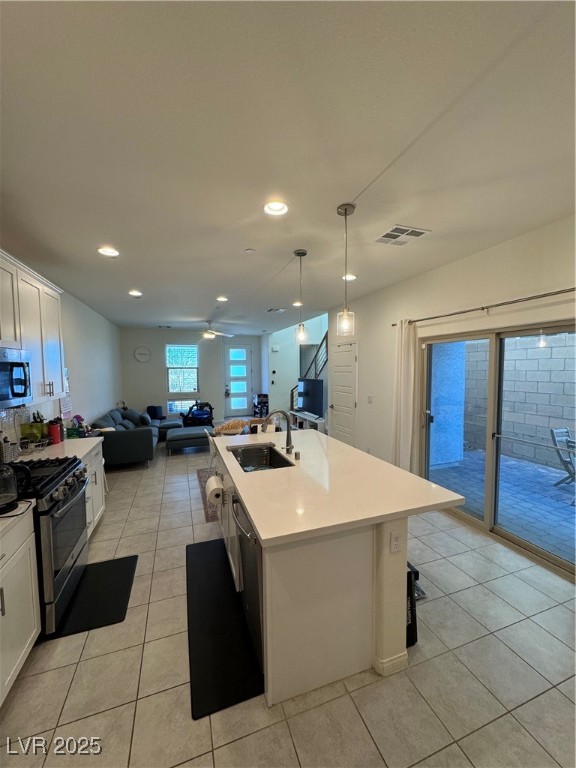 809 East Sunset Road Property Photo 6