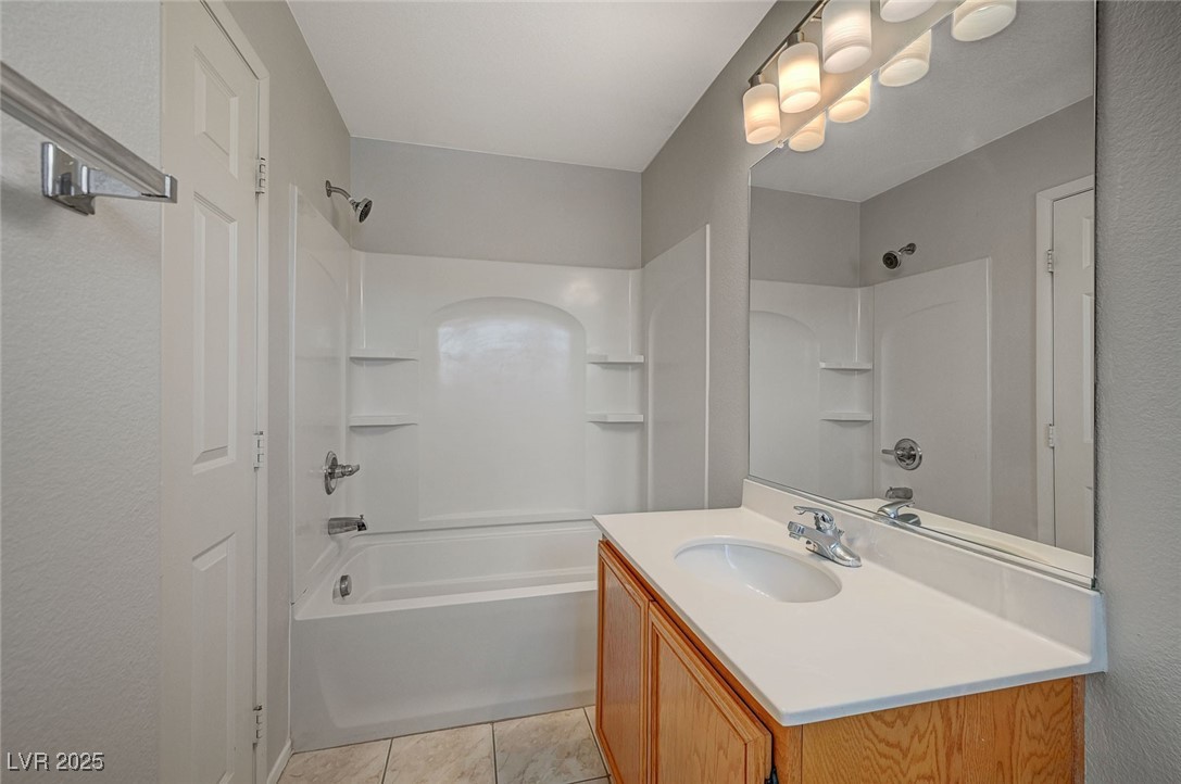 6424 Bombax Court Property Photo 19