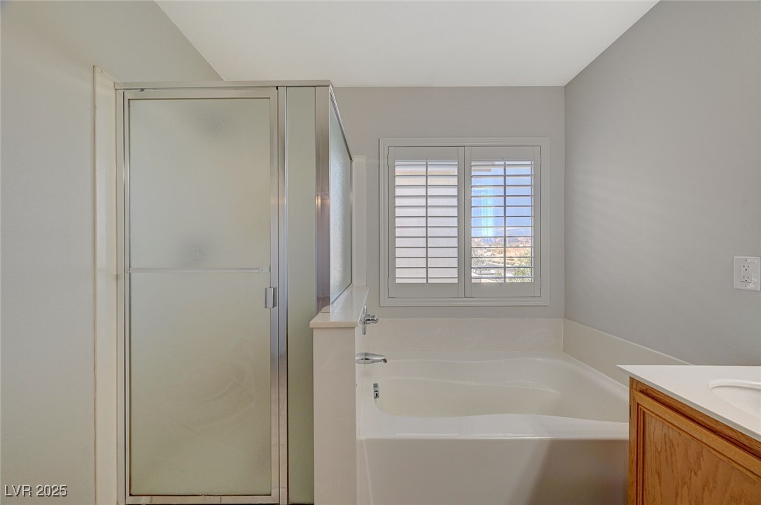 6424 Bombax Court Property Photo 29
