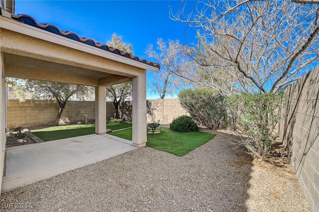 6424 Bombax Court Property Photo 34