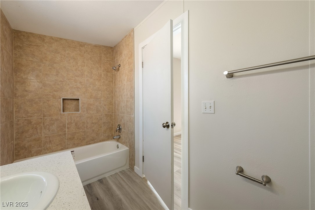 3141 West Charleston Park Avenue Property Photo 8