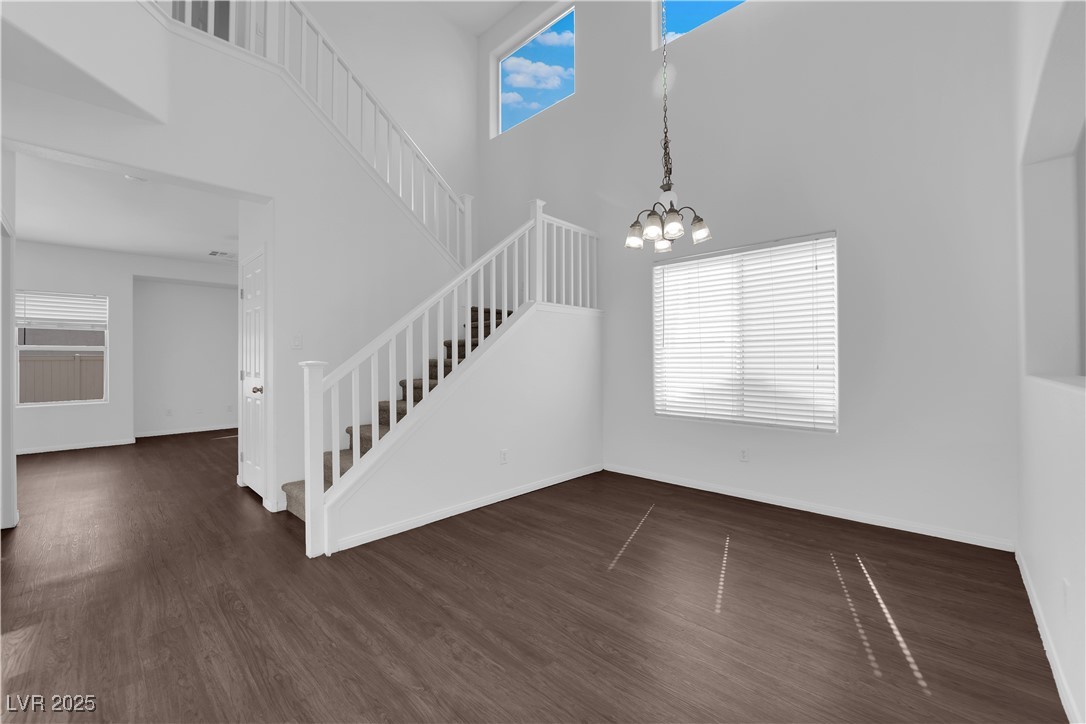 5124 Veeder Crest Street Property Photo 3