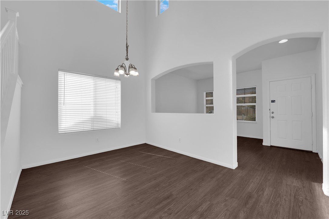 5124 Veeder Crest Street Property Photo 4