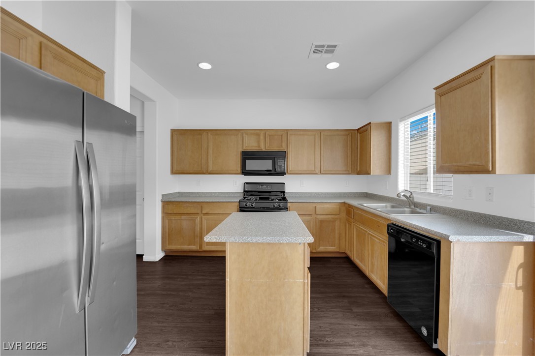 5124 Veeder Crest Street Property Photo 9