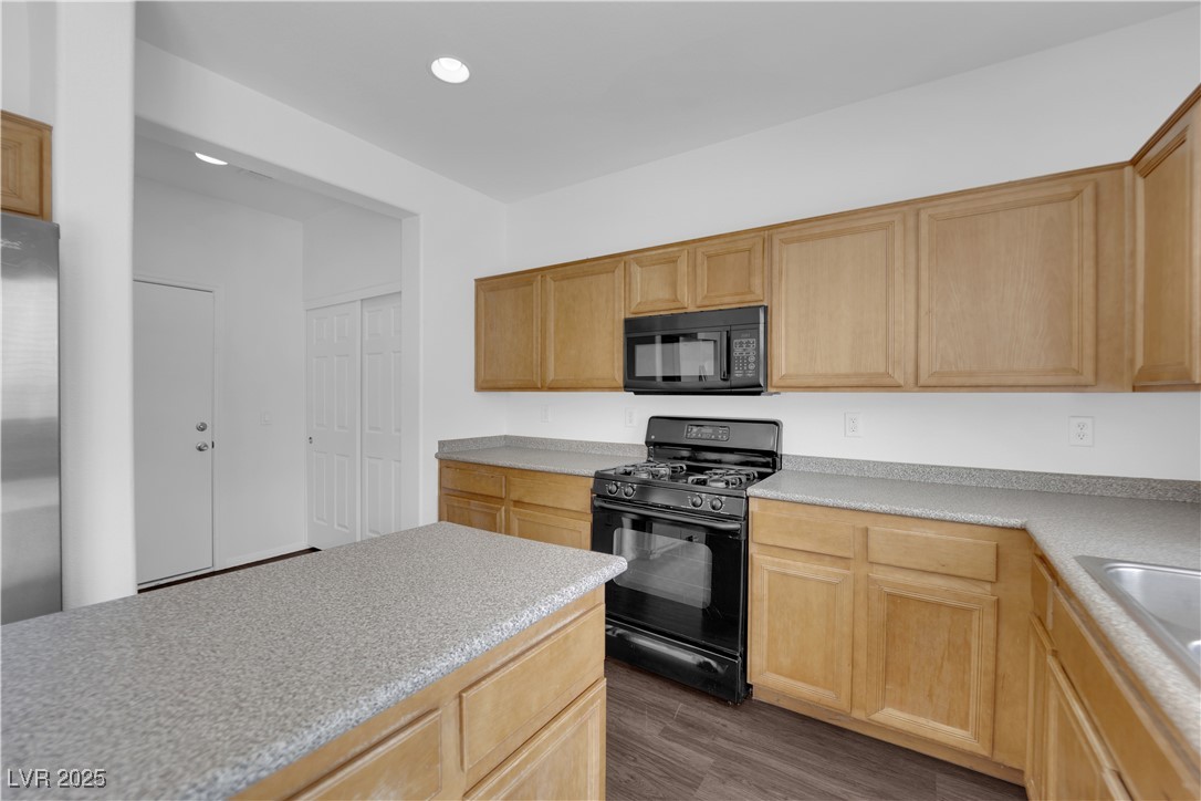 5124 Veeder Crest Street Property Photo 11