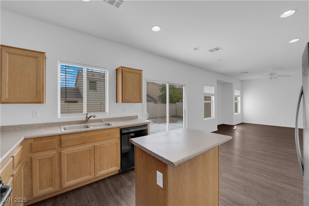 5124 Veeder Crest Street Property Photo 12