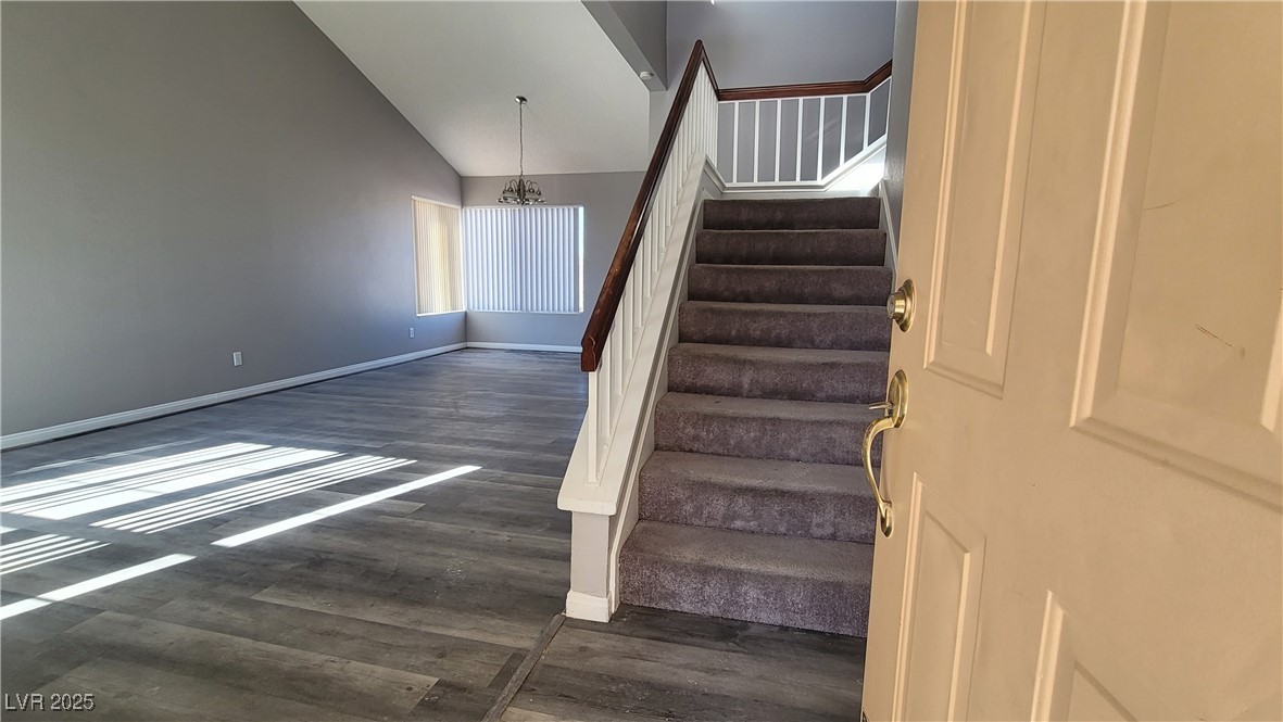 2436 Millcroft Drive Property Photo 3