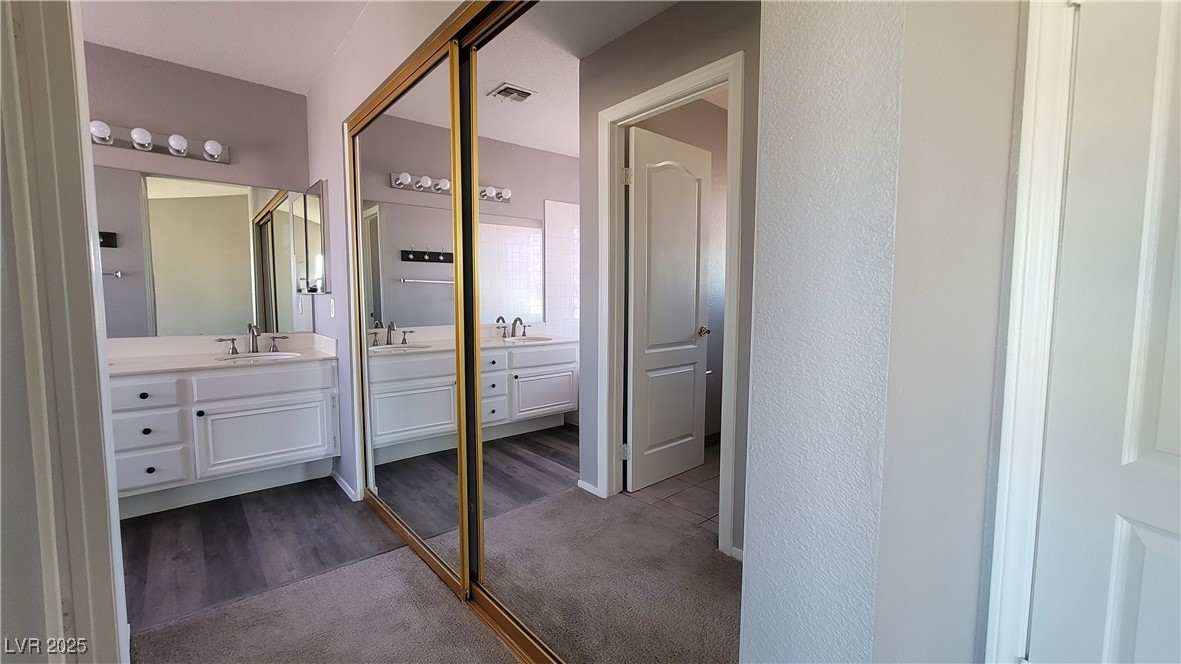2436 Millcroft Drive Property Photo 17