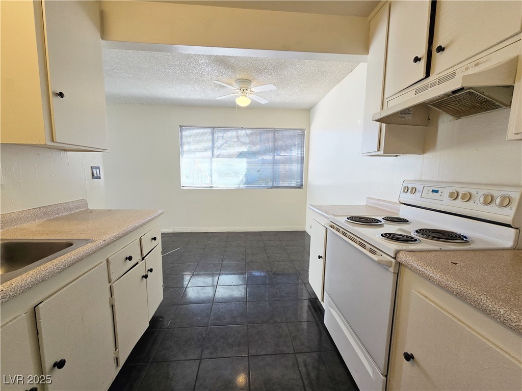 3217 Arlene Way 2 Property Photo 5