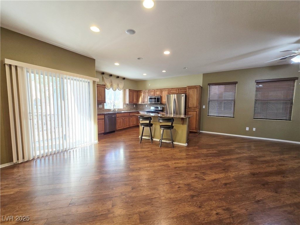7318 Blanco Peak Street Property Photo 6