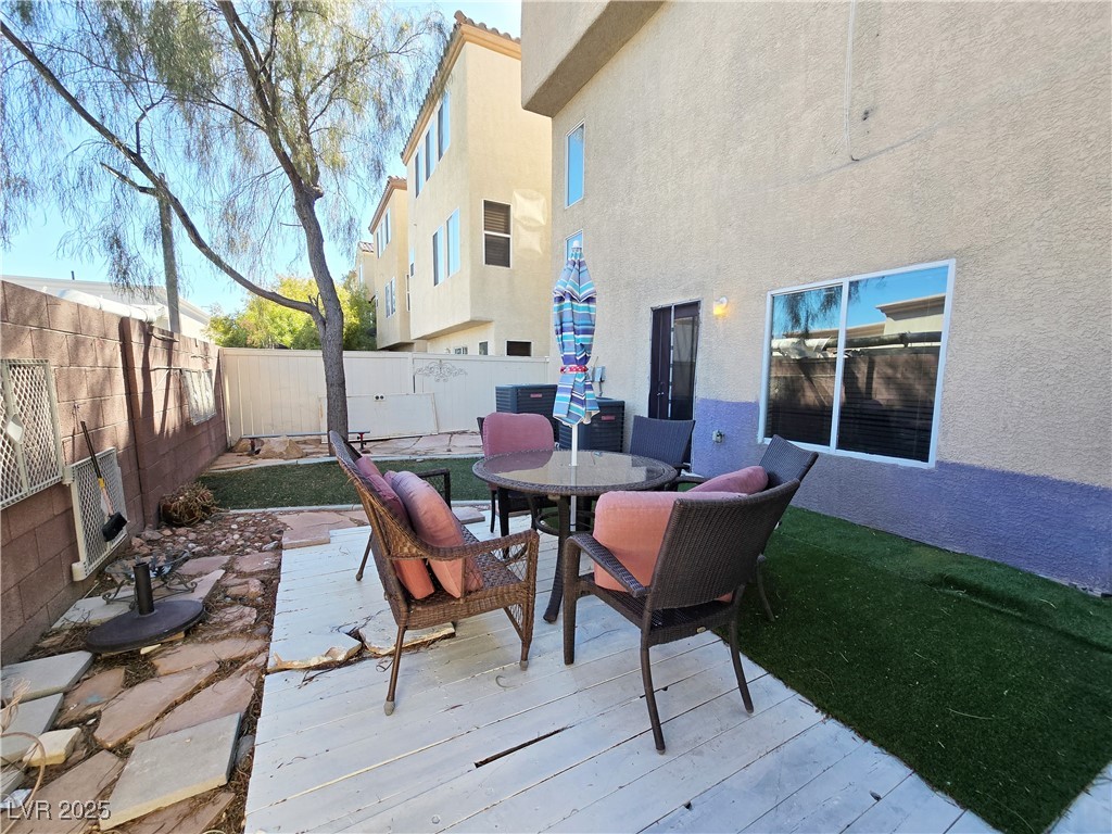 7318 Blanco Peak Street Property Photo 26