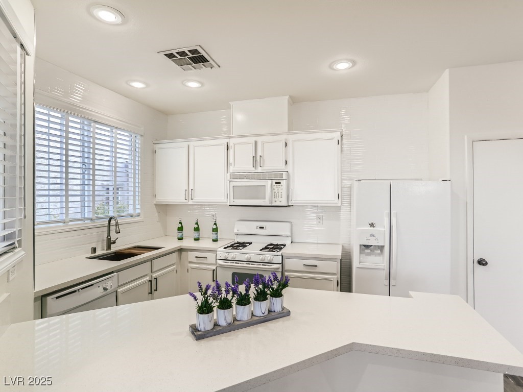 6250 West Arby Avenue 147 Property Photo 4