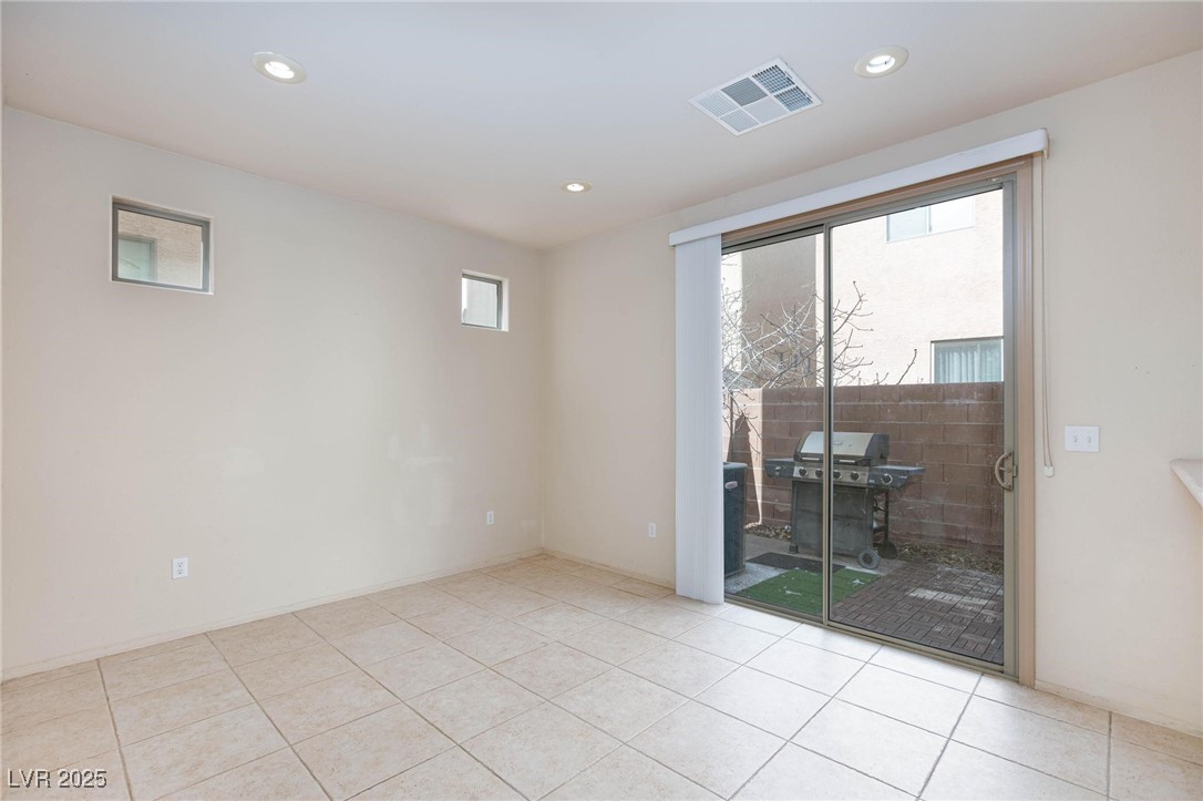 9748 Villa Lorena Avenue Property Photo 12